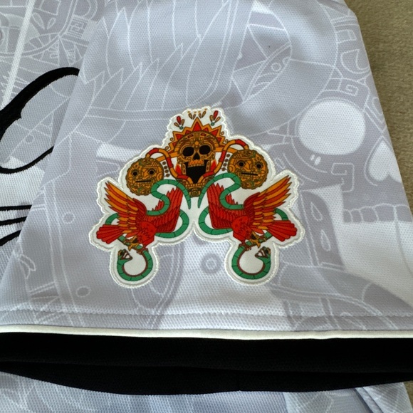 UFC Noche 24 button up Jersey - Picture 3 of 3